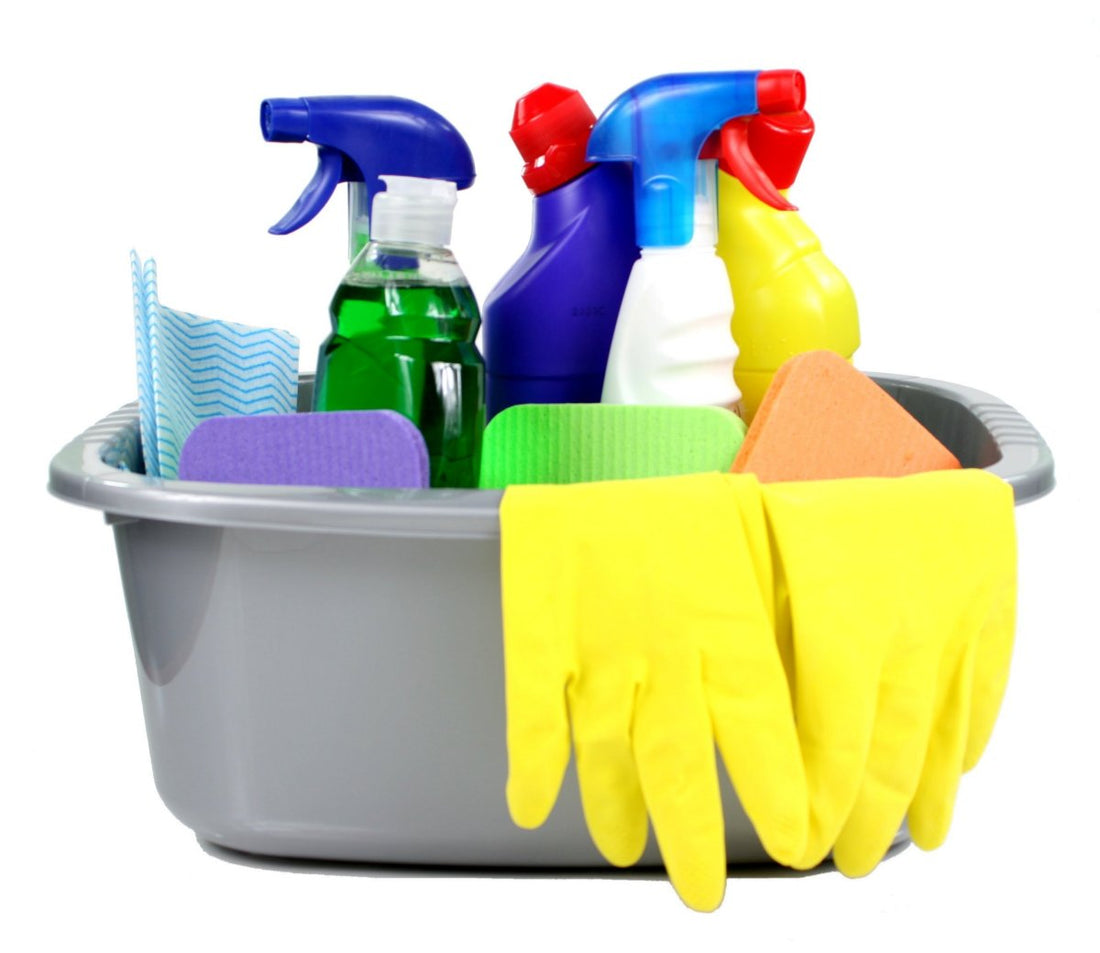 Cleaning Wars: Cloth, Sponge or Brush?